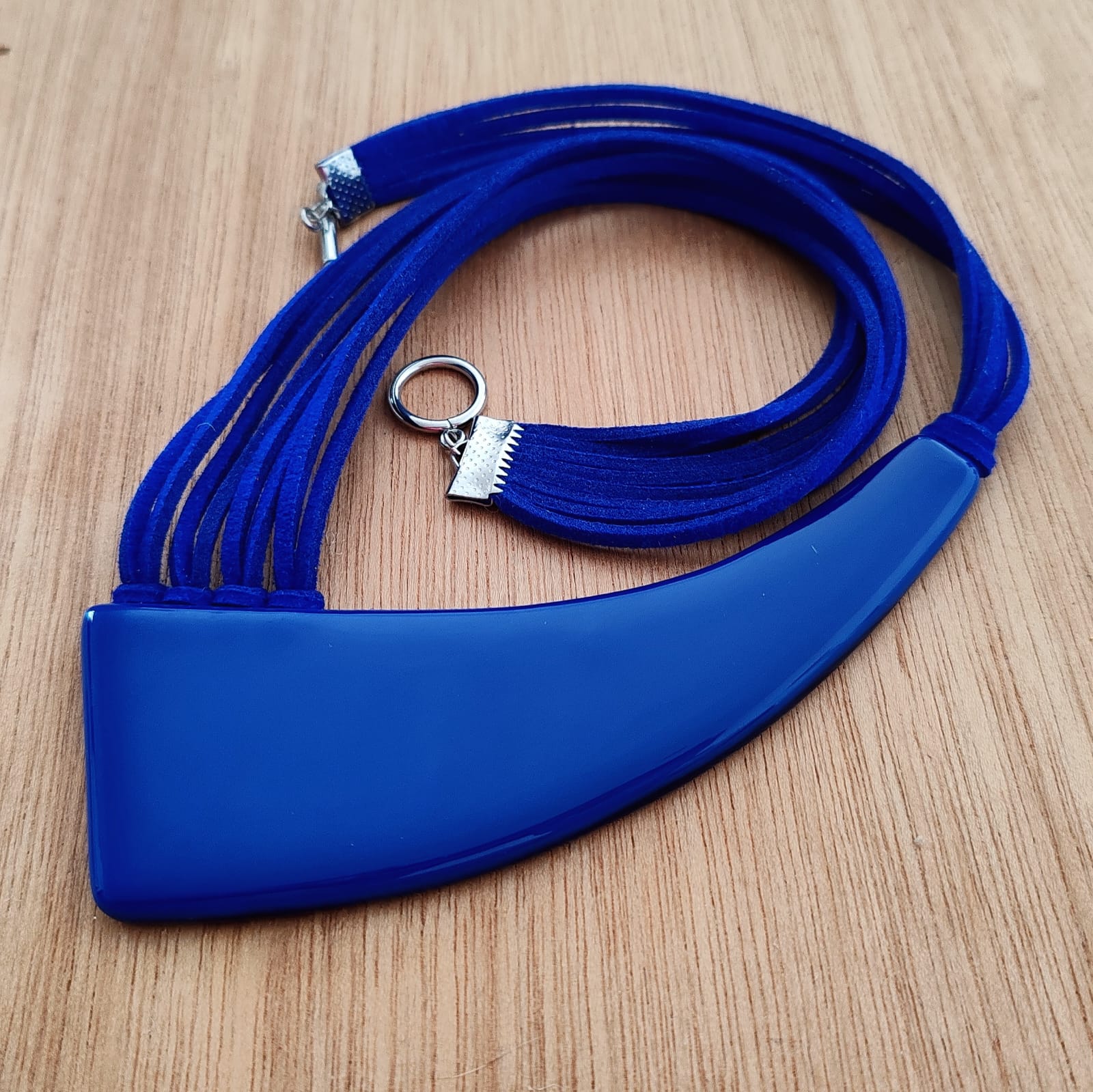Collar Bumerán
