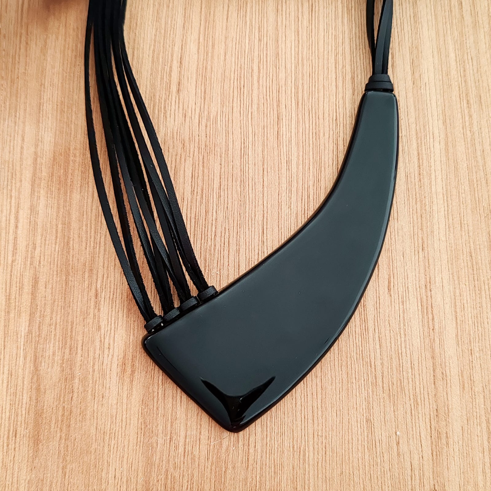 Collar Bumerán