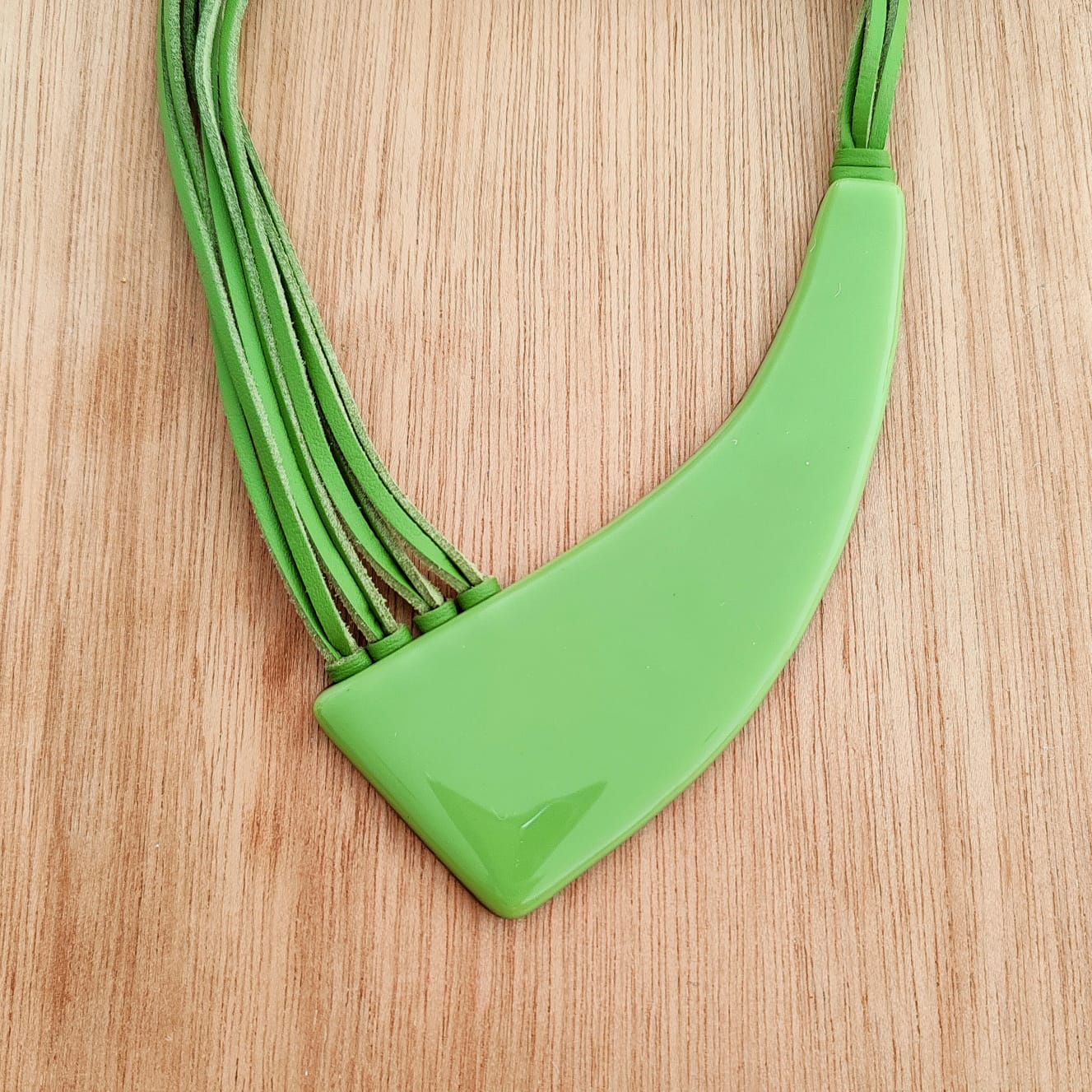Collar Bumerán