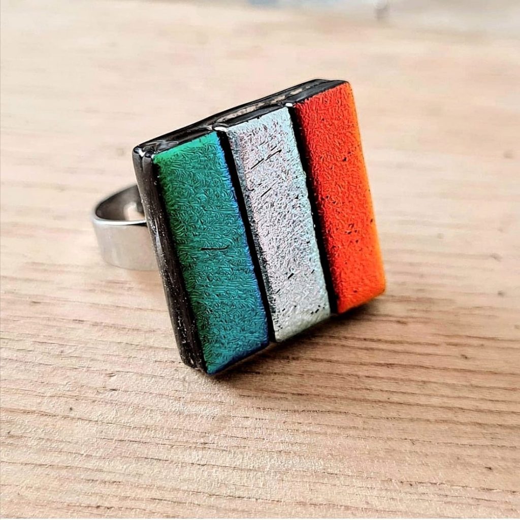 Anillo Bandera Metálico