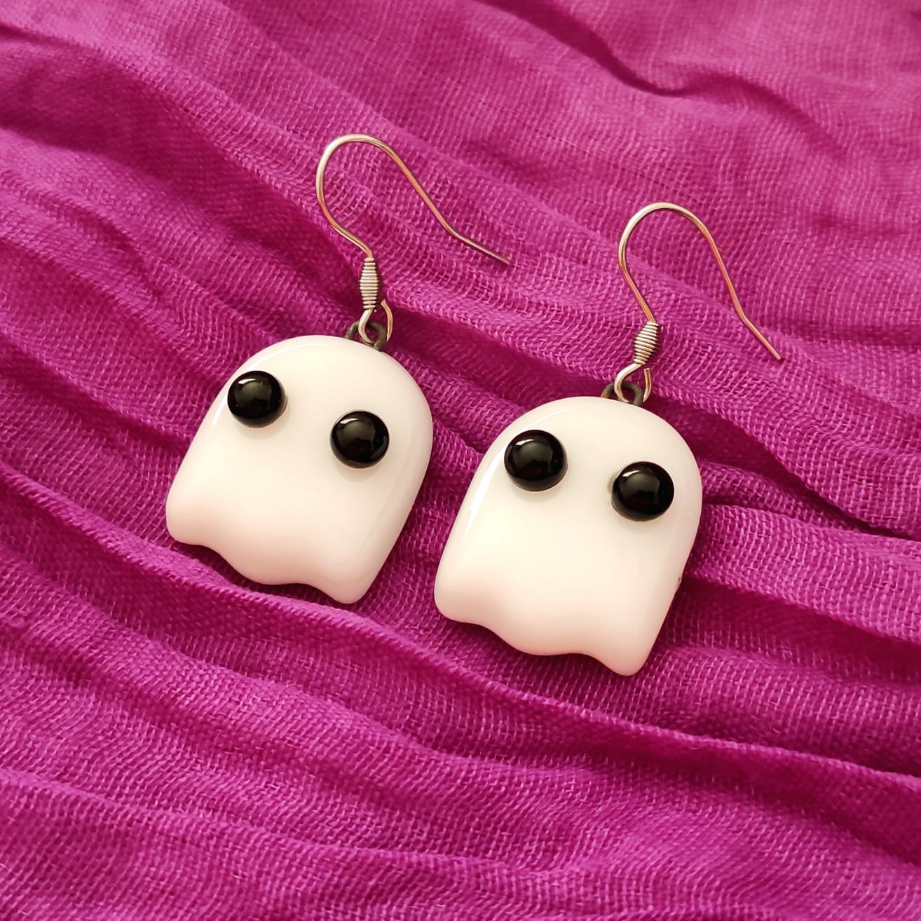 Aretes Fantasma